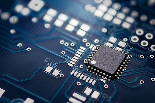 Top 10 semiconductor industry trends in 2023